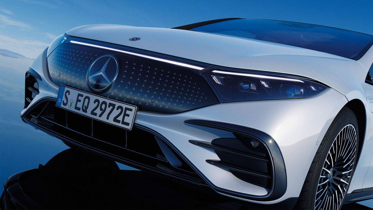 Biểu tượng ngôi sao ba cánh huyền thoại định nghĩa chuẩn mực sang trọng cấp tiến.